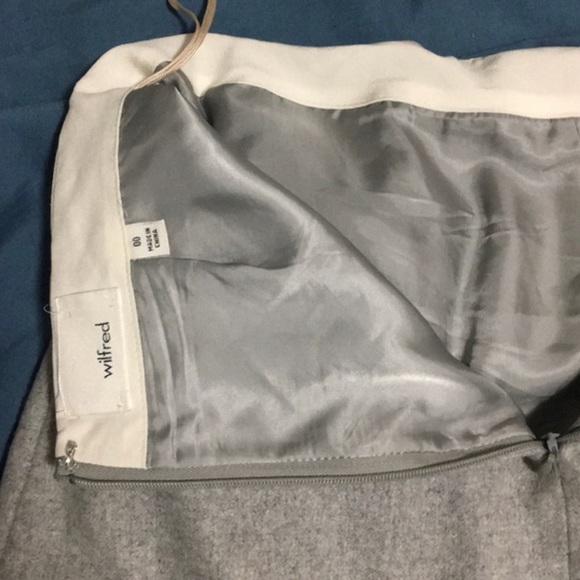 Aritzia Wilfred Will Skirt - Picture 3 of 4